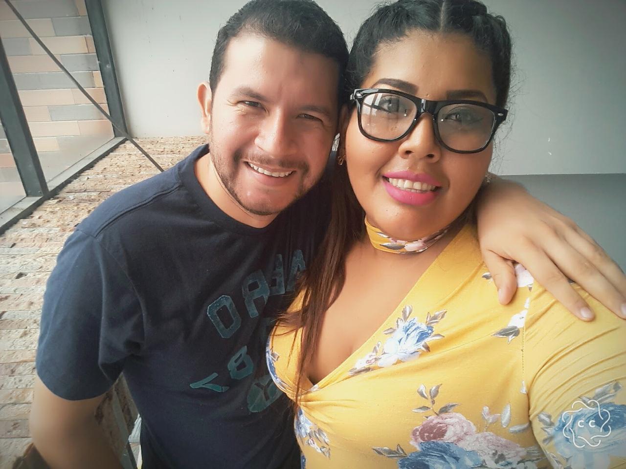 Ian con su mejor amiga Joice